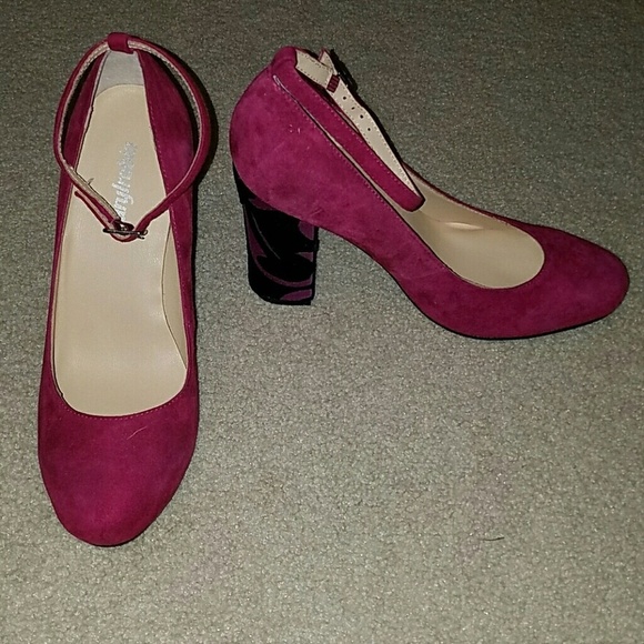 Price firm. Nwt anthropologie pink suede heels - Picture 4 of 5